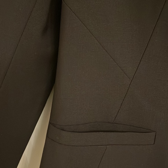 Ann Taylor Wool Blend 2 Front Button 2 Pocket Black Blazer size 6 - Picture 5 of 15